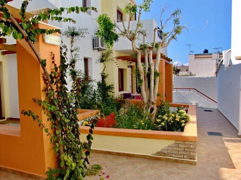 Irida Apartments Malia By Estia Extérieur photo